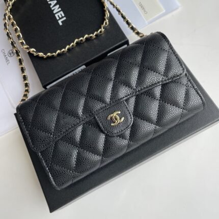 Chanel chain crossbody bag Cowhide with diamond lattice caviar gold hardware black A50076 size: 18*10.5*3.5cm